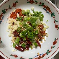 香菜拌牛肉的做法图解2