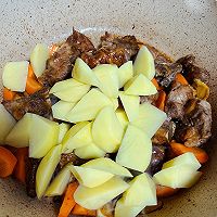 猪骨焖土豆（汤汁泡饭超香的）的做法图解9