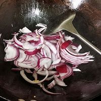洋葱炒肥牛的做法图解4