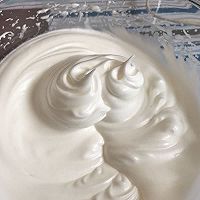 柔软香郁的后蛋法酸奶戚风的做法图解10