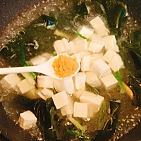 低脂美味还营养，超好喝的虾仁海带豆腐汤的做法图解7