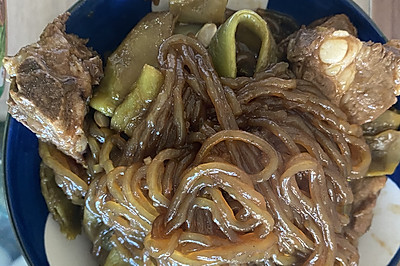东北菜：豆角炖排骨