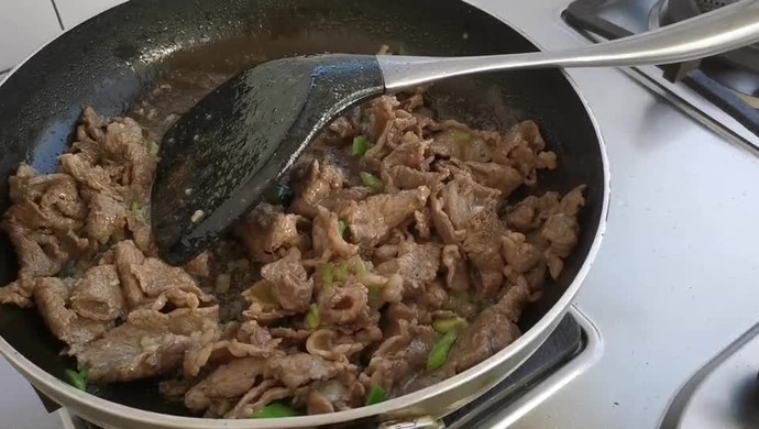 干辣椒炒牛肉