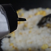 粒粒分明还不粘锅的酱油炒饭 快手早餐主食#寻味外婆乡#的做法图解7