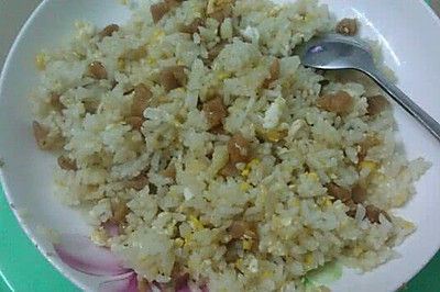 萝卜干鸡蛋炒饭