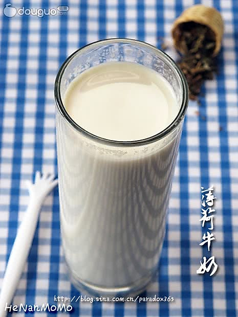 解“困“解”痒“：薄荷牛奶饮的做法