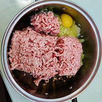 【详细包法】白菜香菇猪肉水饺的做法图解2