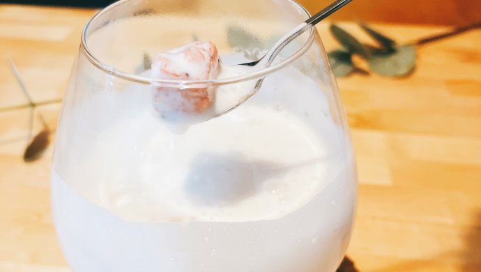 白桃乌龙热奶茶