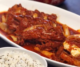 【鹦鹉厨房】韩式辣白菜猪肋排锅的做法