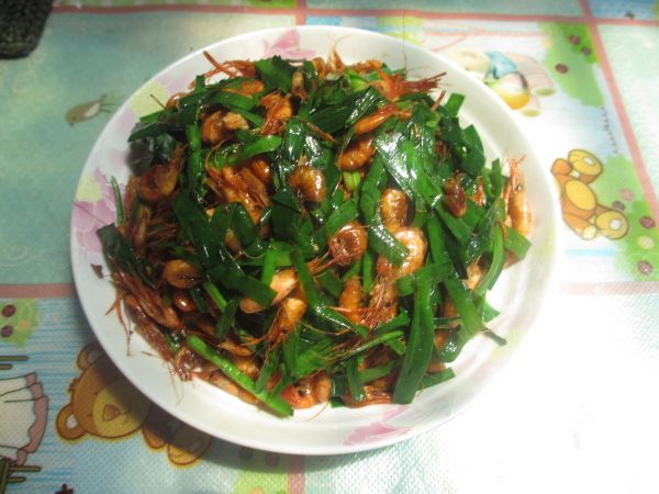 清炒韭菜河虾