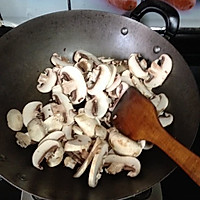 素食之——小炒蘑菇的做法图解3