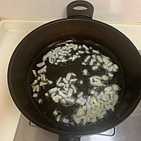 家常蒜苗炒鸡蛋的做法图解3