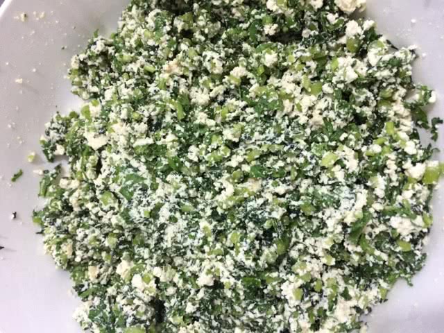 茼蒿豆腐羹的做法图解3