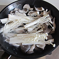 双菇烩鱼丸的做法图解3