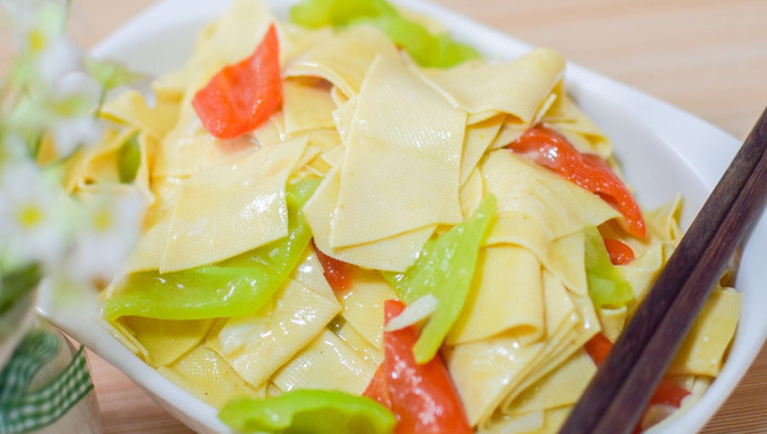 东北菜《尖椒干豆腐》
