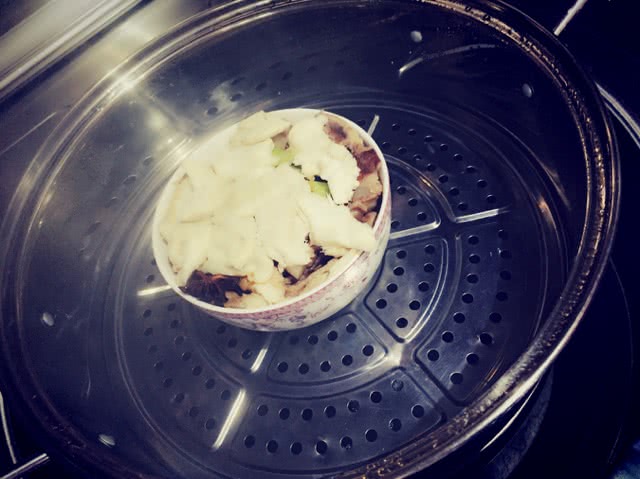 猴头菇扣肉的做法图解9