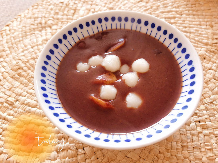 暖融融清甜甜的养颜芋儿红豆沙的做法