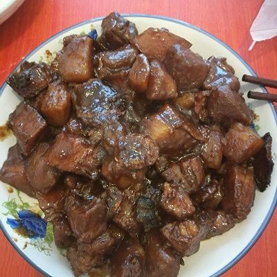 红烧肉炖土豆