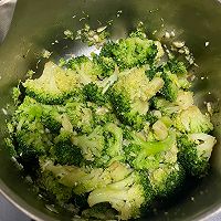 凉拌西兰花（浇汁儿）的做法图解2