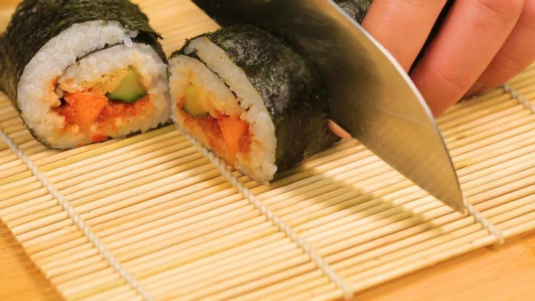 豆黄金豆厨房 | 寿司届的新宠今天诞生了—鲜腐竹寿司的做法