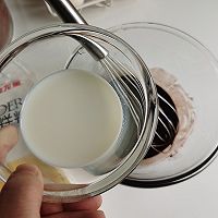 浓情圣诞漩涡千层的做法图解2