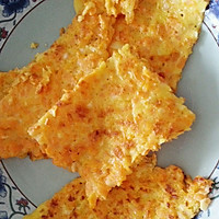 宝宝早餐食谱：胡萝卜蛋饼+玉米面甜沫的做法图解6