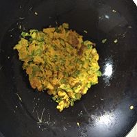 青椒煎鸡蛋的做法图解6