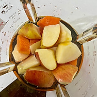 苹果胡萝卜热果汁的做法图解3