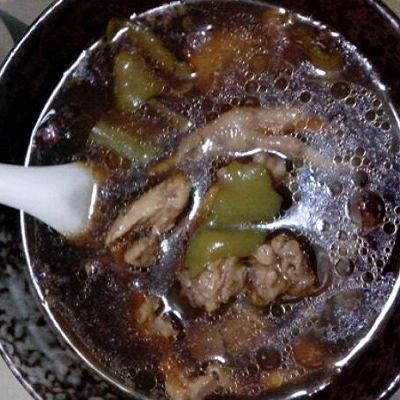 美味炖鸡