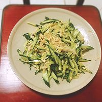 凉拌黄瓜金针菇的做法图解6