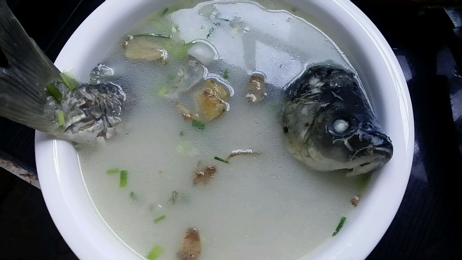 Crucian carp soup