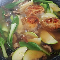 酱香杂烩藕茄盒的做法图解5