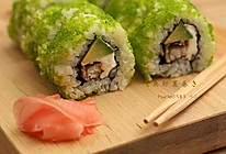 飞鱼籽翻转寿司的做法