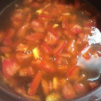 番茄肉片汤的做法图解4