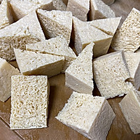 猪肉炖冻豆腐的做法图解3