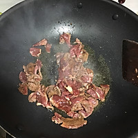 爆炒牛肉/孜然牛肉的做法图解2