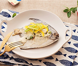 黄油凉瓜焖白仓鱼的做法