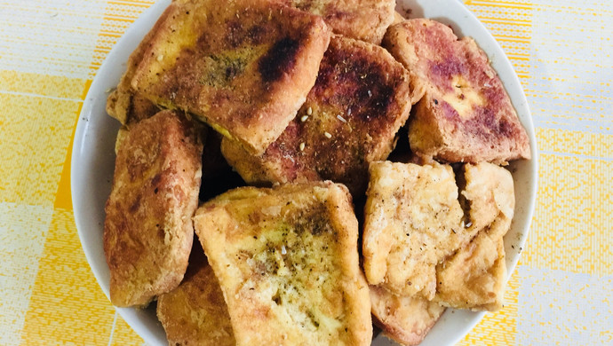 家常菜「香煎臭豆腐干」