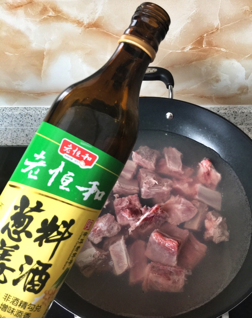 红烧排骨(免炒糖色版)的做法图解2