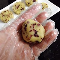 蔓越莓绿豆糕的做法图解1