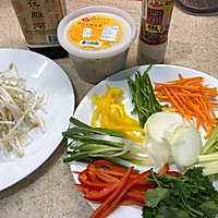 锦绣炒鱼面的做法图解1