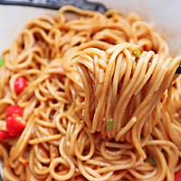 #憋在家里吃什么#一碗热干面的做法图解6