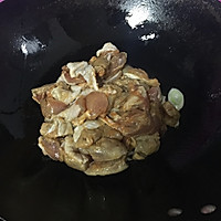 黑椒奥尔良鸡腿肉炒时蔬的做法图解4