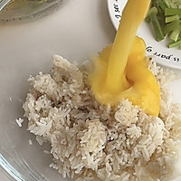 #金龙鱼橄榄油调和油520美食菜谱#蛋炒蛋的做法图解3