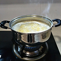 20汤锅:小米稀饭玉米面熟豆面鸡蛋煮肘子的做法图解3
