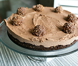 费列罗巧克力蛋糕的做法