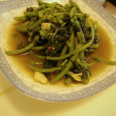 清炒茼蒿