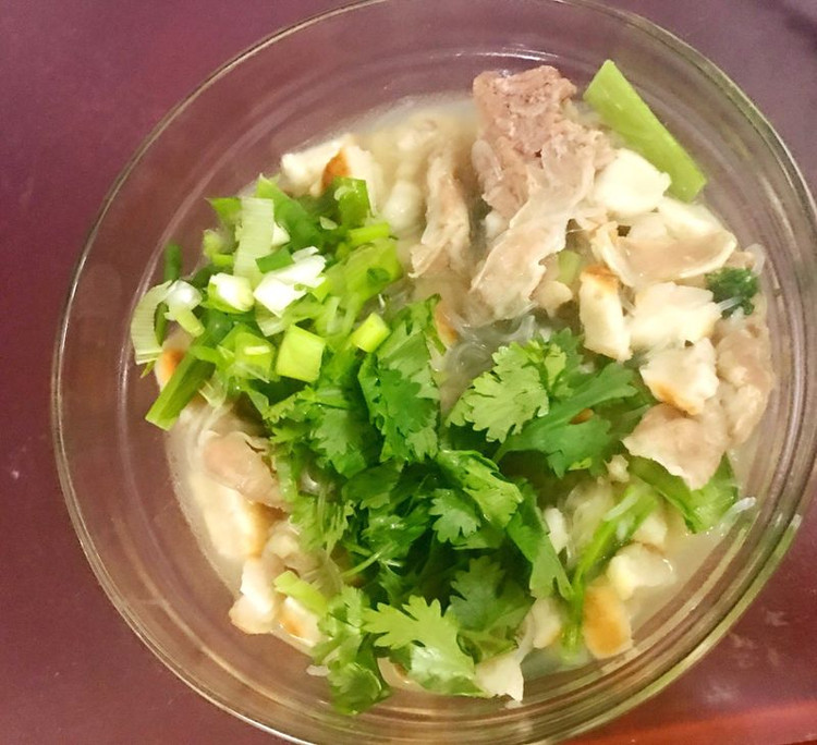 快手速成羊肉片泡馍的做法