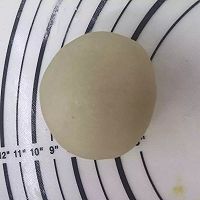 豆沙蛋黄酥的做法图解8