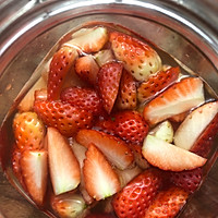 立春 果味芬芳蜂蜜草莓醋 自制酿草莓水果酵素的做法图解5
